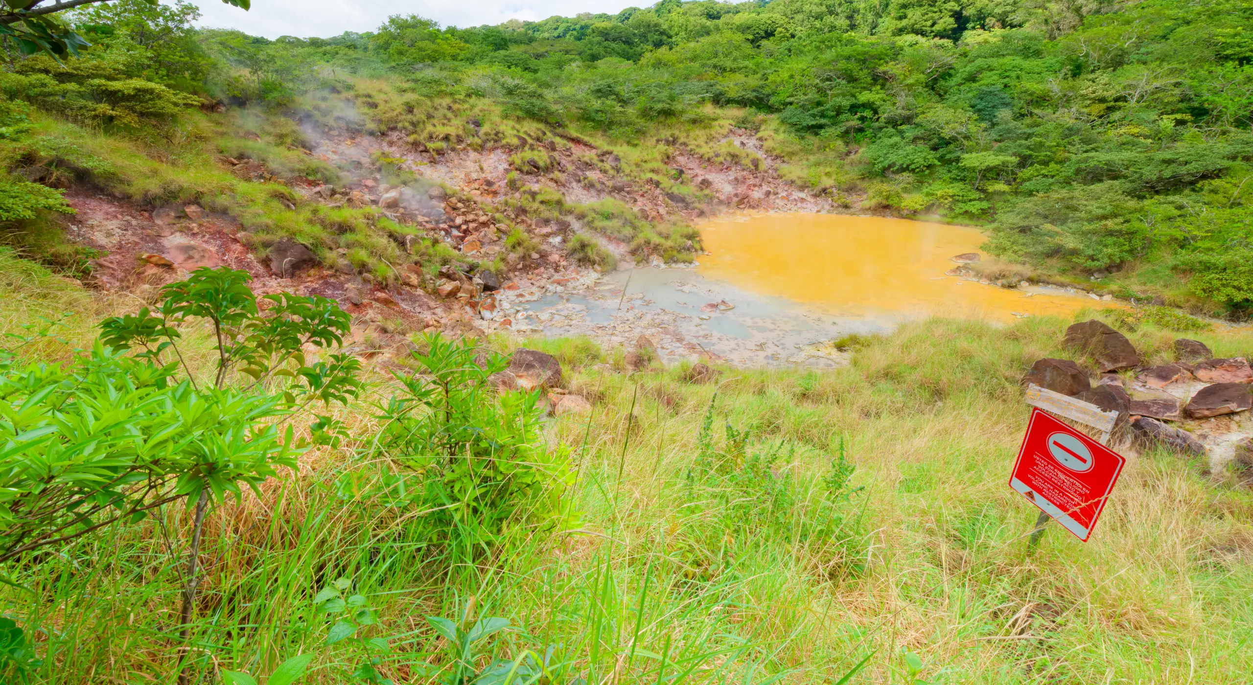 Parc Rincón de la Vieja : volcans, cascades et fumerolles du Guanacaste