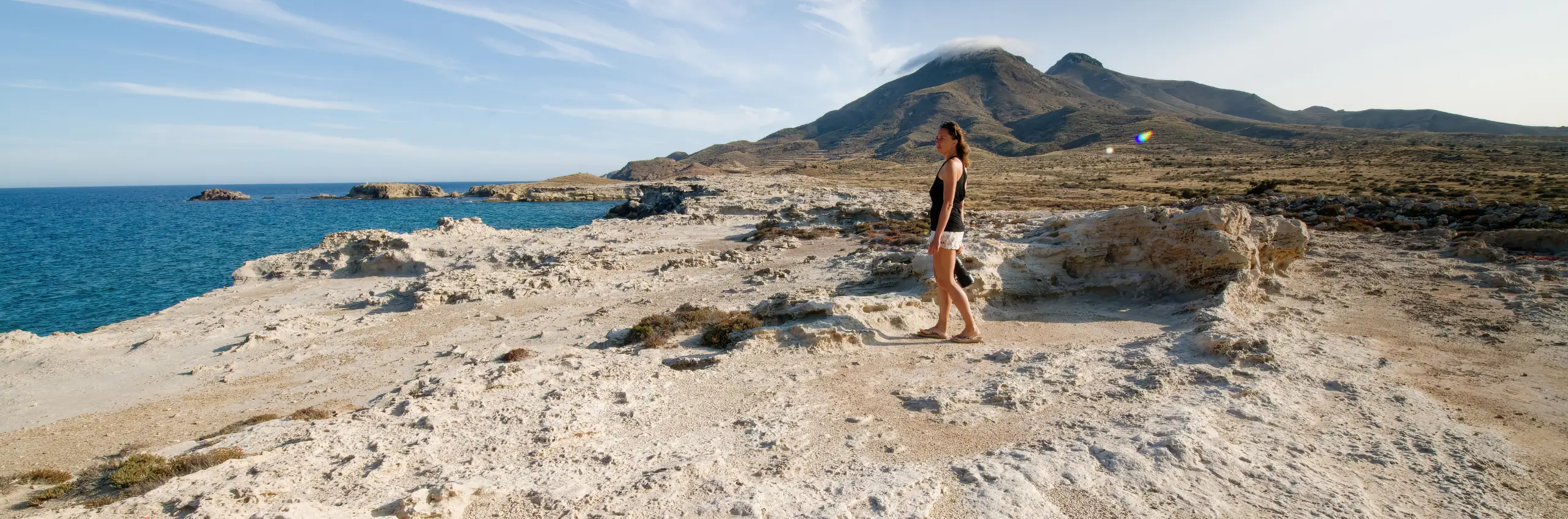 Cabo de Gata côté terre : villages blancs, volcans éteints et mines d’or andalouses