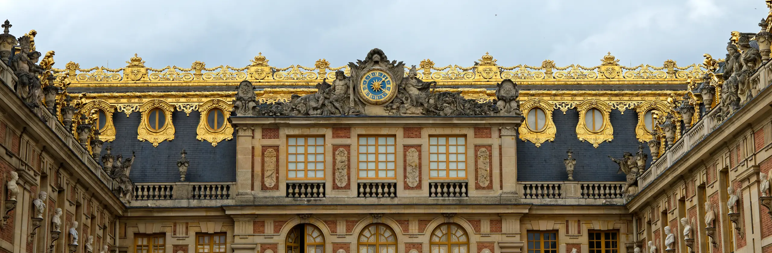 Visiter le Château de Versailles et ses jardins : balade royale, flânerie et pique-nique au bord du canal
