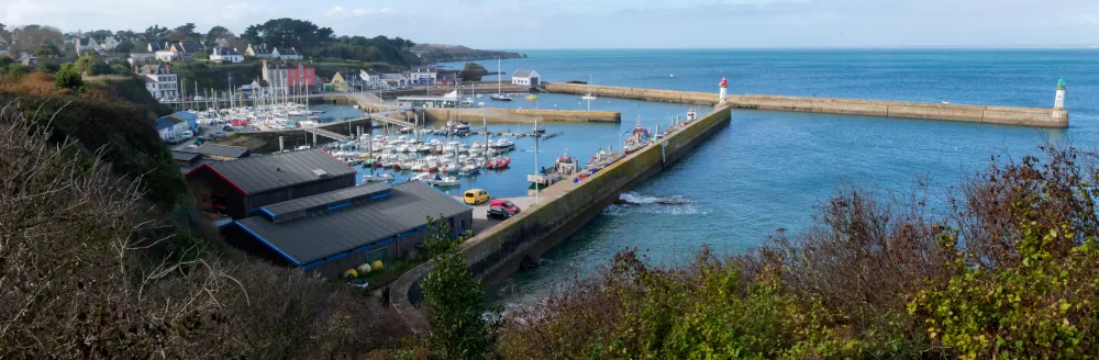 Port de Groix depuis le sentier littoral