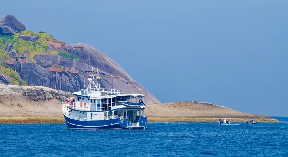 Bateau de plongée dans les îles Similan